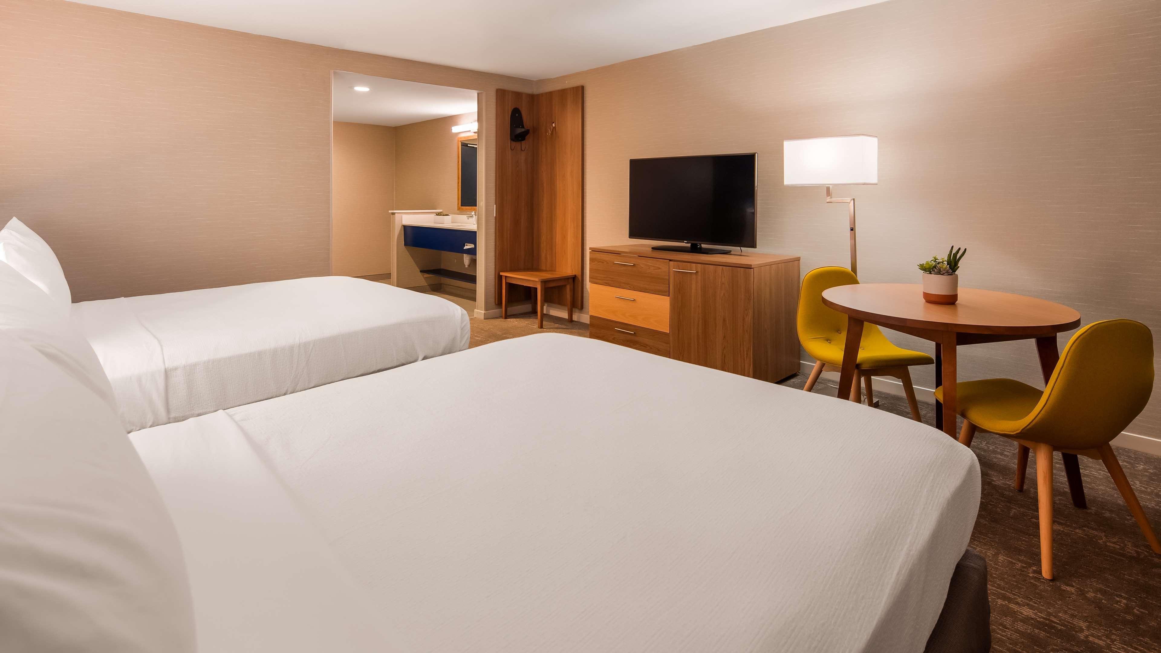 Aiden By Best Western Cape Cod - Уест Ярмут Екстериор снимка